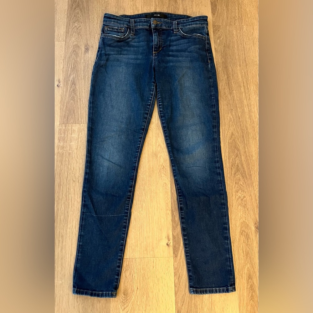 JOE'S JEANS
Mid-Rise Ankle Skinny Jeans Size 29